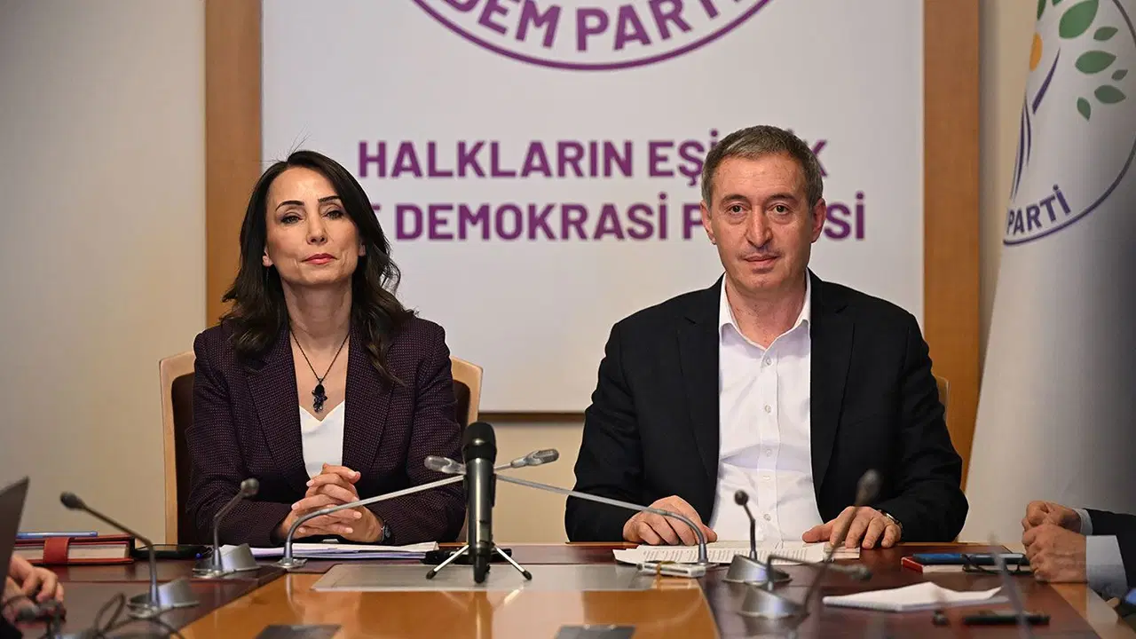 DEM Parti MYK ‘çerçeve yasa’ gündemiyle toplanacak