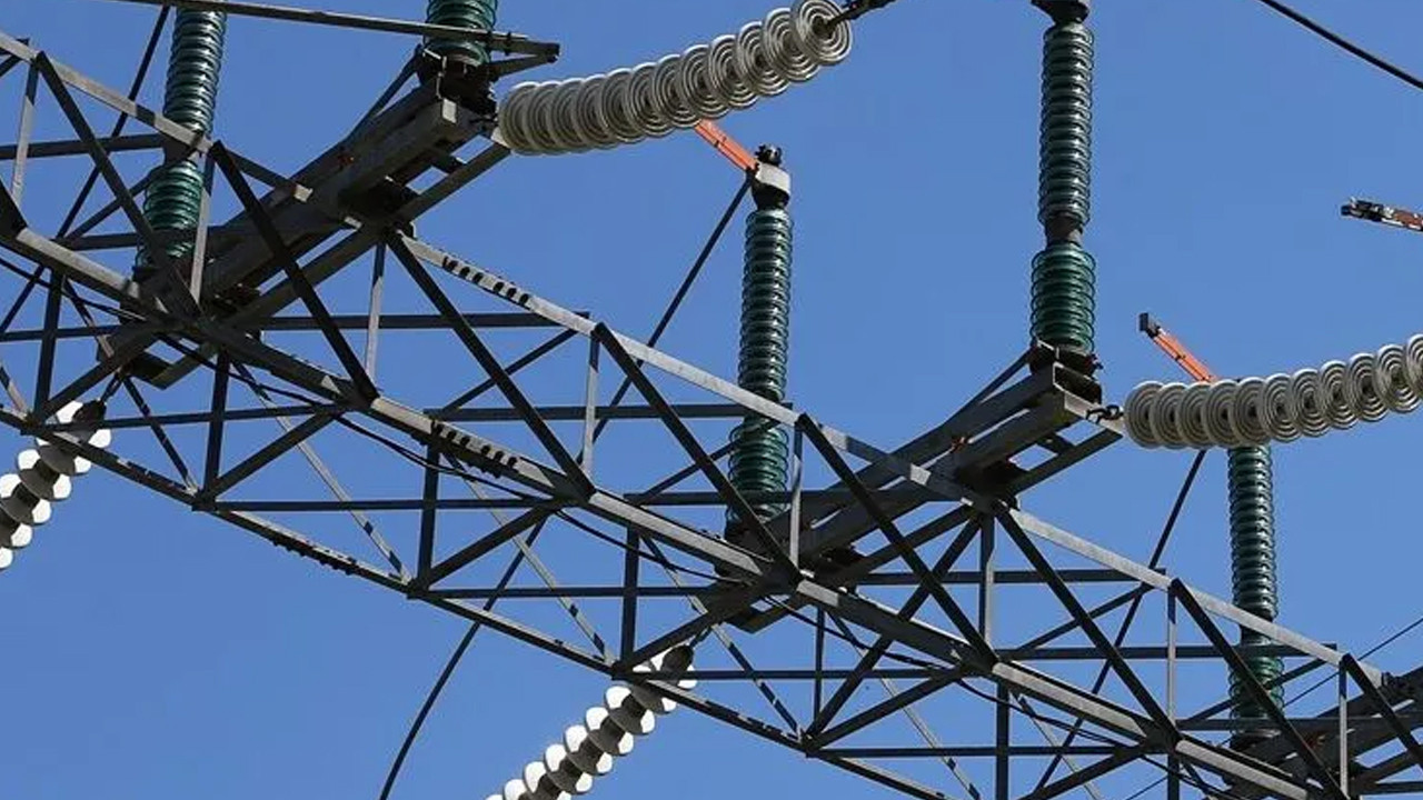 Türkiye’de elektrikte üretim tüketimi geride bıraktı: İşte tüketimde zirve saatler